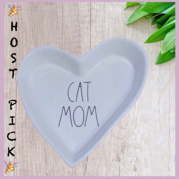 Rae Dunn Other - RAE DUNN HEART SHAPE “CAT MOM” DISH PLATE